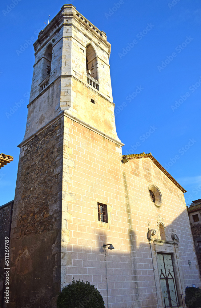 Iglesia de Cruilles, Girona Cataluña España
