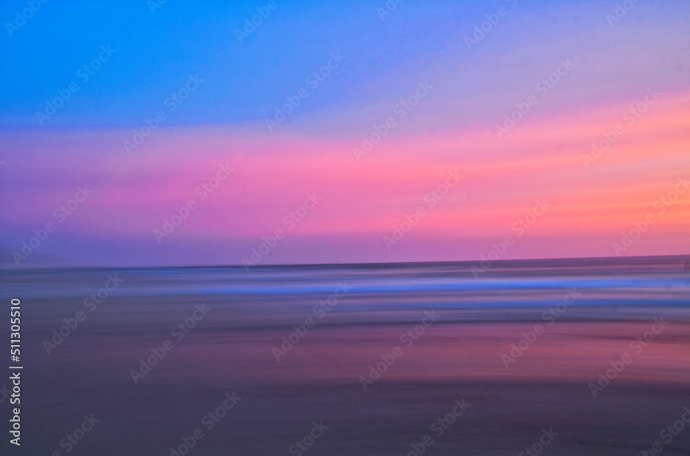Fototapeta premium Chasing the best sunset