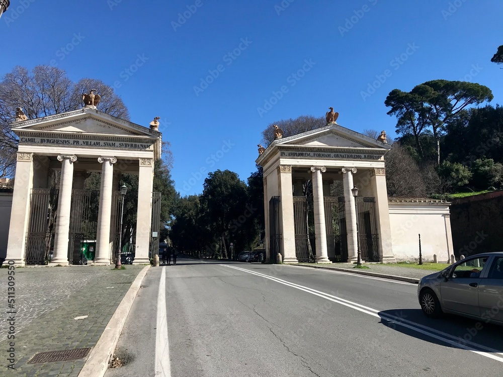 Obraz premium sunny day in Rome