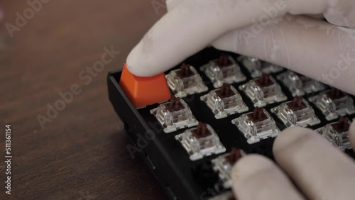Assembling a mechanical keyboard on brown switches. clicking sounds