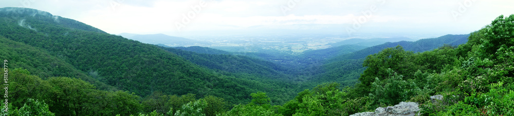 VIew of the valley and mountains from Shenandoah National Park VIew of the valley and mountains from Shenandoah National Park