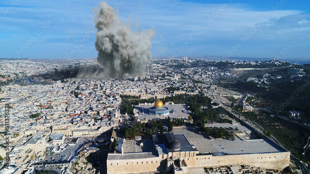 Naklejka premium 3d rendering, Large explosion over East Jeruisalem close to holly places, 3d illustration