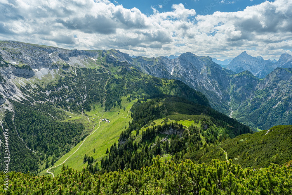 Naklejka premium Wanderung auf den Bärenkopf