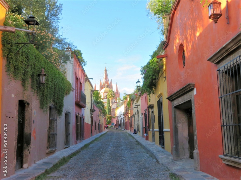 narrow street in old town of San Miguel de Allende, mexico
