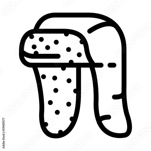 ushanka hat line icon vector. ushanka hat sign. isolated contour symbol black illustration