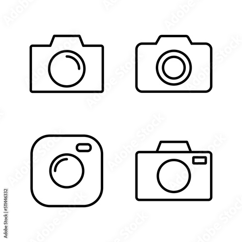 Camera icon vector. photo camera sign and symbol. photography icon.