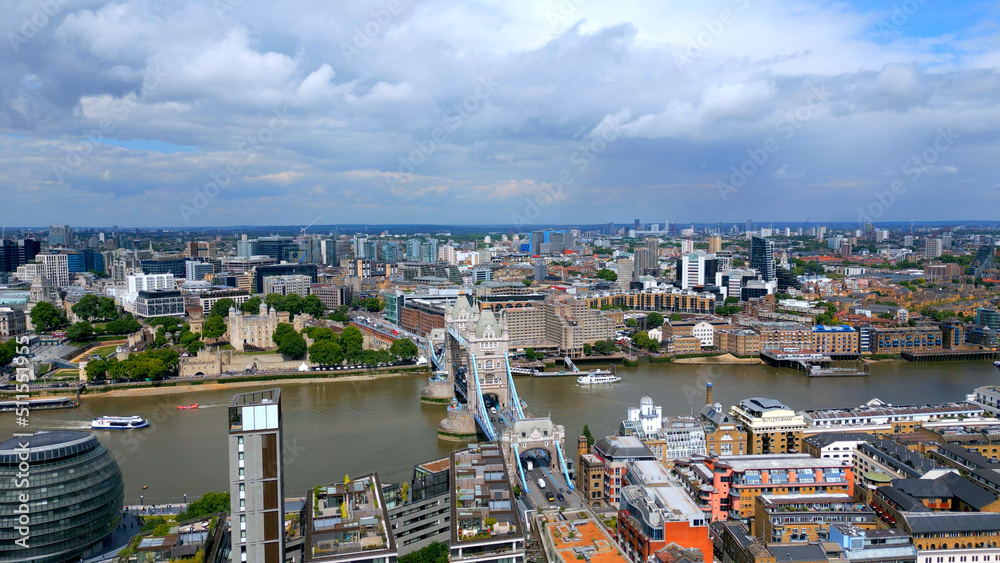 Obraz premium Aerial view over famous Tower Bridge in London