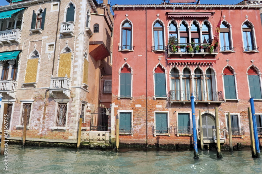 Palais au bord du Grand Canal. Venise.