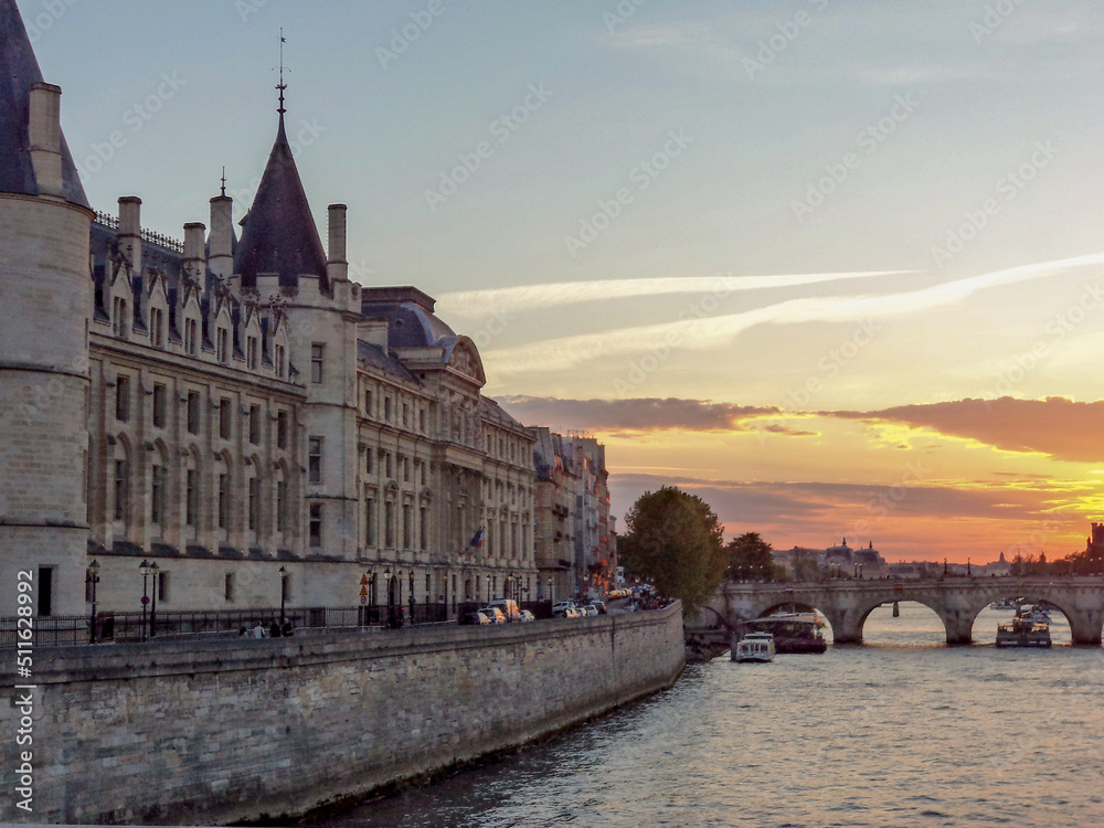 Fototapeta premium Sunset at the Court of Cassation building by the Seine River Paris France