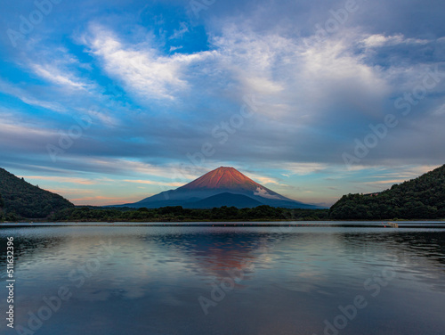 ドラマチックは富士山は如何？