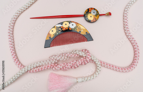 日本の伝統工芸品　かんざしと帯締め