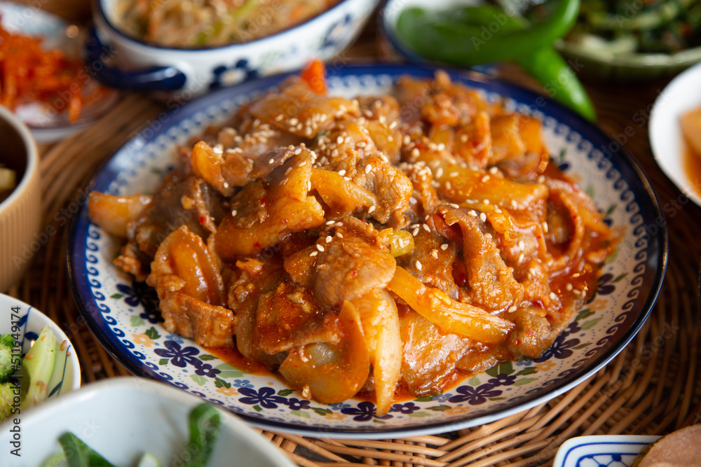 Korean Stir-fried Spicy Pork 한국식 제육볶음 Korean Stir-fried Spicy Pork 한국식 제육볶음