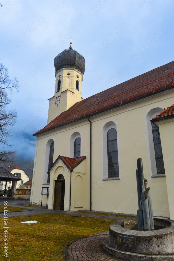 Pfarrkirche Weißenbach am Lech im Bezirk Reutte in Tirol