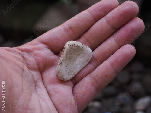 white decorative stone, decorative stone for yard filling