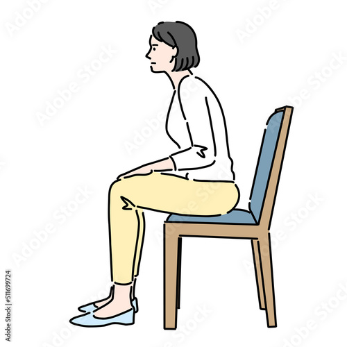 間違った姿勢で椅子に座っている女性