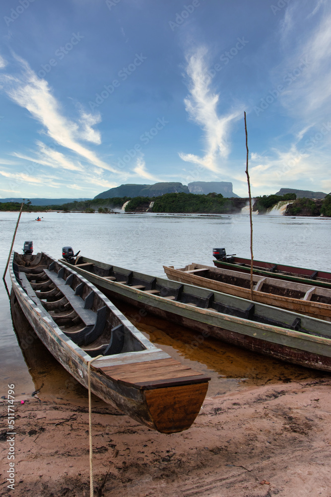 Obraz premium National park Canaima. Lagoon. Canaima Beach