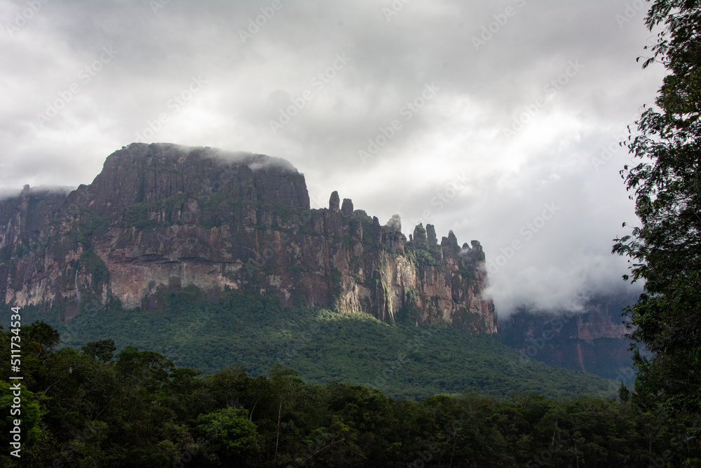 Tour of the Carrao River, in the Canaima National Park. Auyantepui Mountain. Tepuis