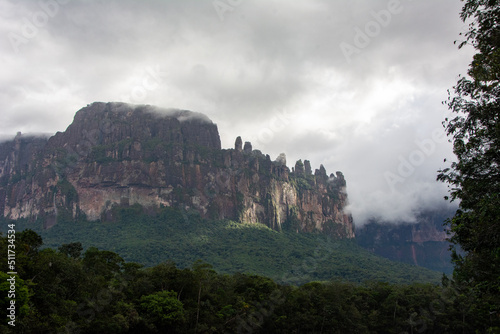 Tour of the Carrao River, in the Canaima National Park. Auyantepui Mountain. Tepuis photo