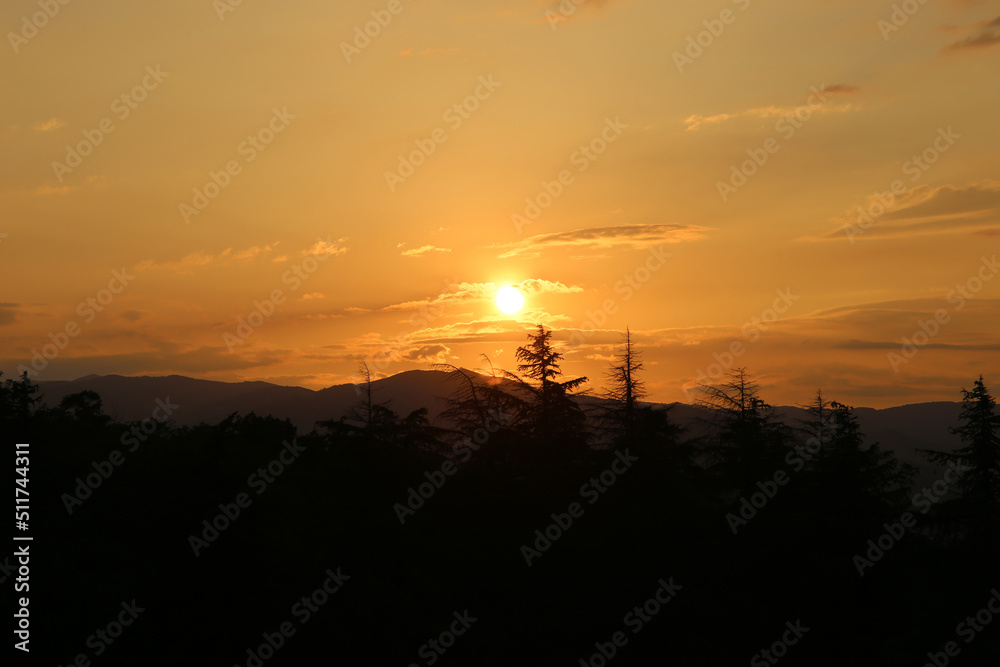 Fototapeta premium sunset in the mountains background