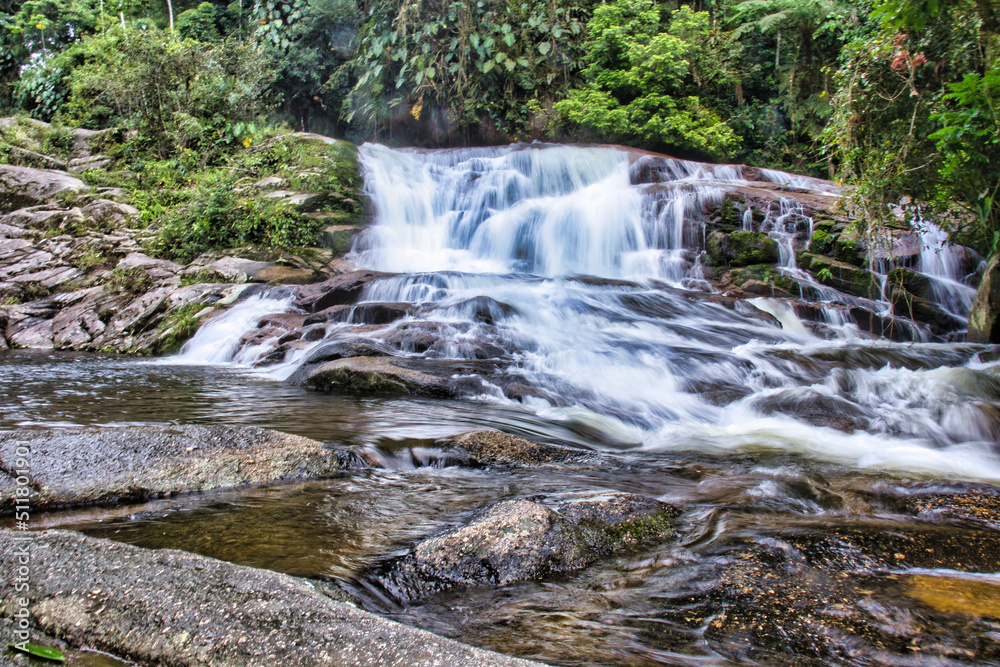 Fototapeta premium Cachoeira na cidade de Paraty-Waterfall in the city of Paraty
