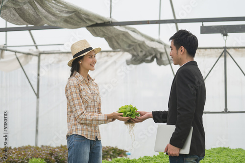 small business farm owner agree sell produce to local food market