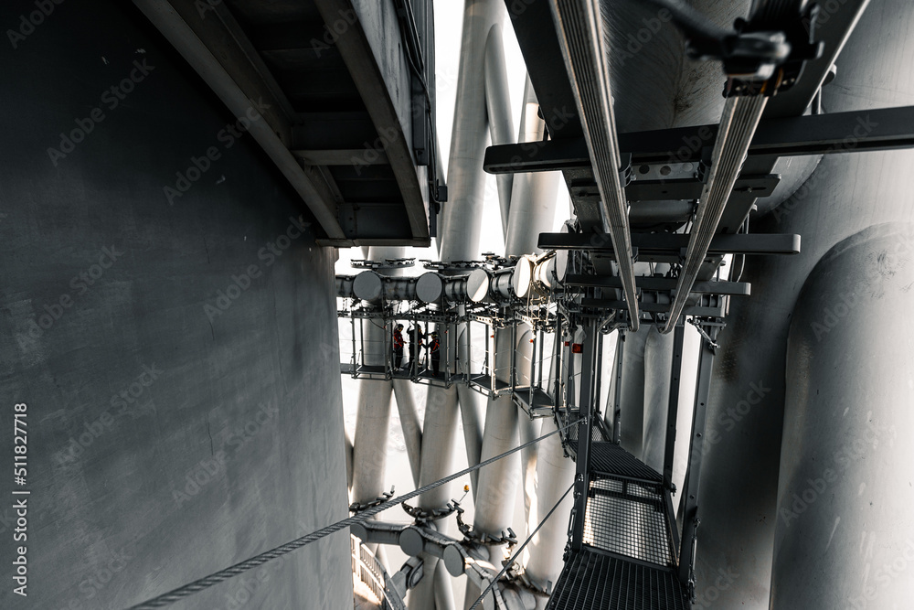 Obraz premium Inside view a tower