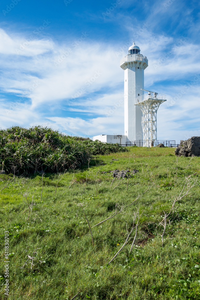 東平安名崎の灯台　宮古島　沖縄