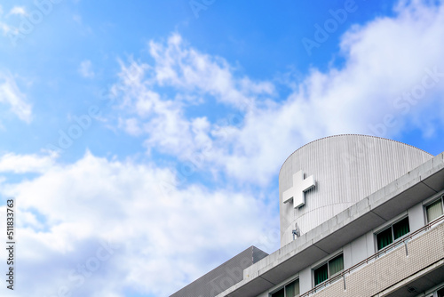 病院の白十字のイメージ