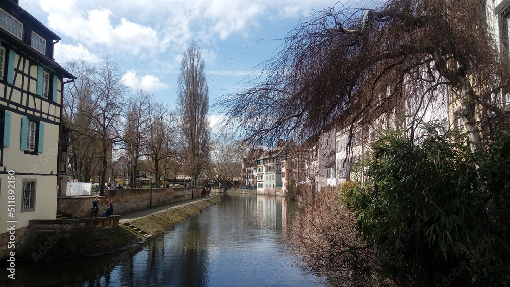 canal canal