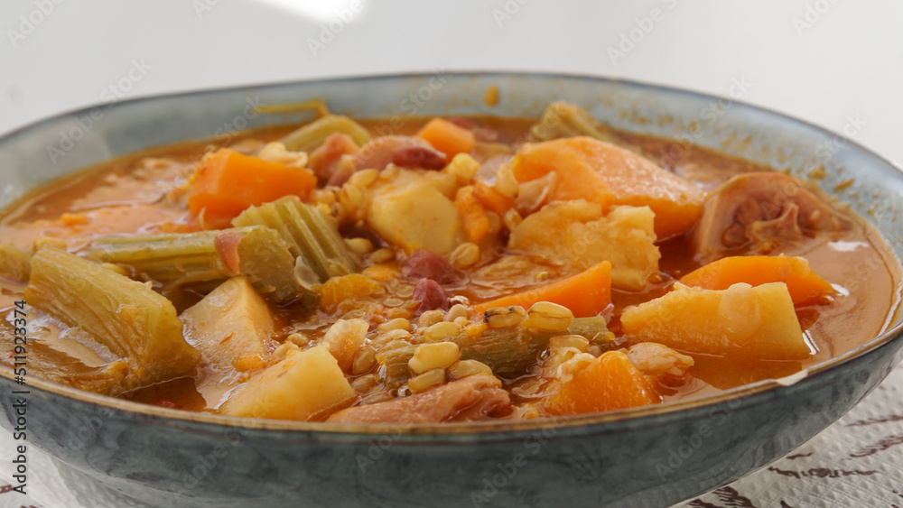 Olleta de Blat , plato tipico de la montaña de Alicante , La Olleta de Blat forma parte importante de la cultura gastronómica de Benimantell, al igual que del resto del Valle de Guadalest. Olleta de Blat , plato tipico de la montaña de Alicante , La Olleta de Blat forma parte importante de la cultura gastronómica de Benimantell, al igual que del resto del Valle de Guadalest.