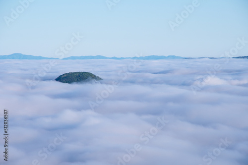 雲海の上の風景 © Masa Tsuchiya