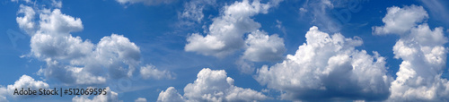 Photography Blue sky with small clouds - panorama