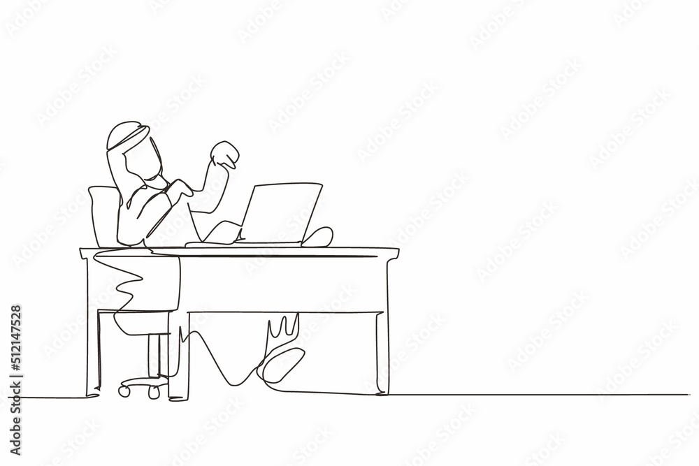 Single continuous line drawing Arabian businessman laughing out loud while pointing his finger at laptop. Happiness, business success, win, leader, development concept. One line graphic design vector