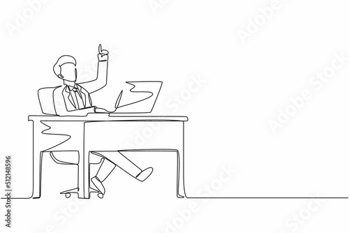 Single one line drawing businessman getting bright new idea while working with laptop on desk. Male manager working with computer at desk. People get idea. Modern continuous line draw design vector