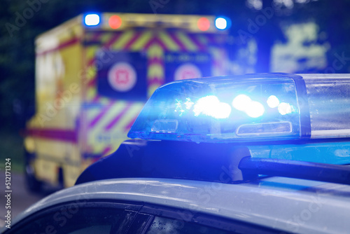 Blaulicht Genre Unfall Polizei Sperrung Straße Rettungsdienst photo