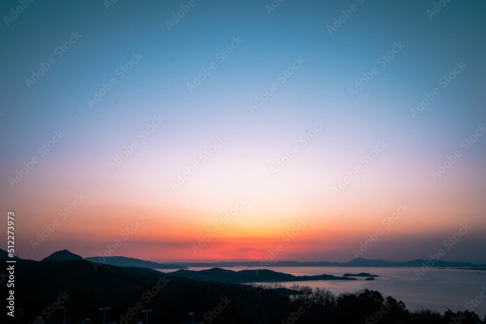 Obraz premium Sunset over the sea in Japan