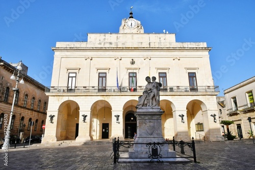 Fototapeta Naklejka Na Ścianę i Meble -  A small square in the historic district of Maglie, a village in the Puglia region of Italy.	