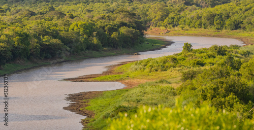 Hluhluwe iMfolozi Fluss im Naturreservat Hluhluwe Nationalpark Südafrika