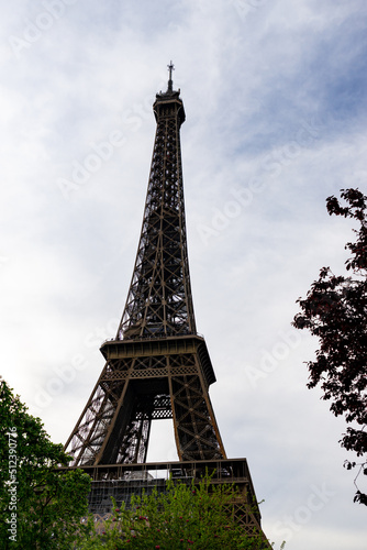 Fototapeta Naklejka Na Ścianę i Meble -  View of the Effiel Tower from below in Paris