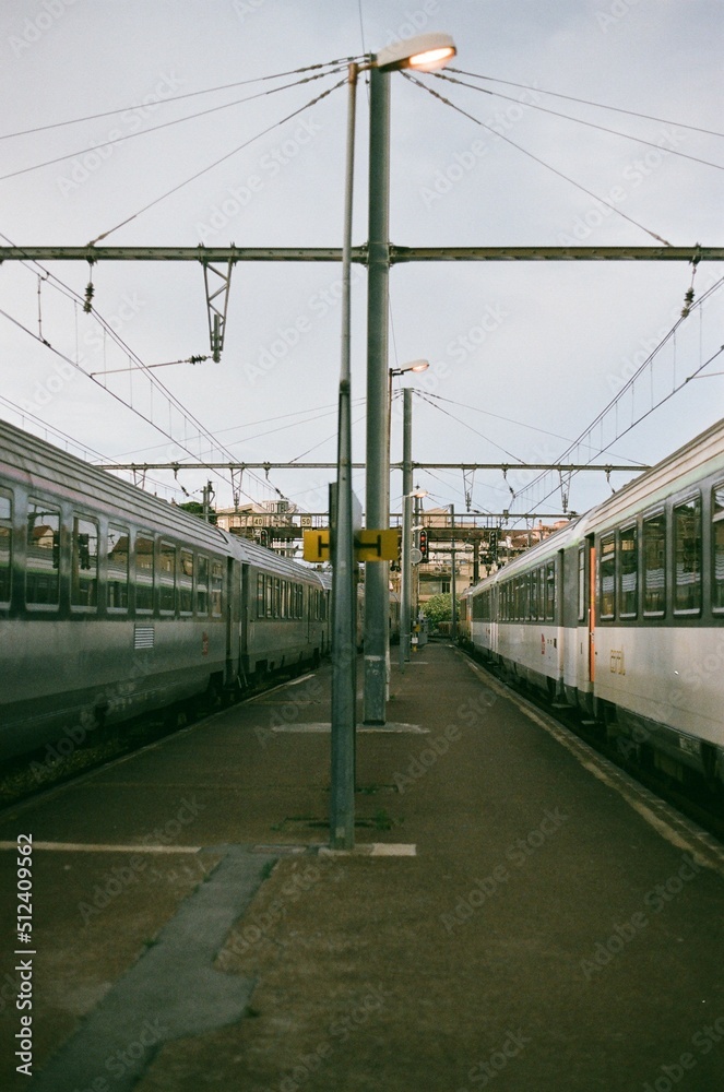 Fototapeta premium train in the city