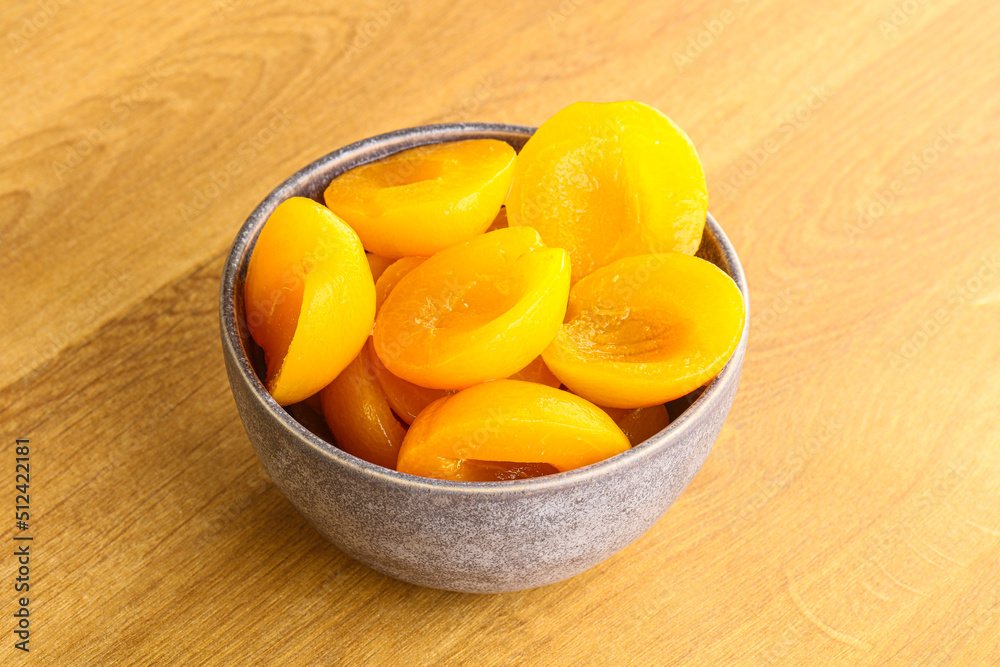 Canned apricot – sweet light dessert