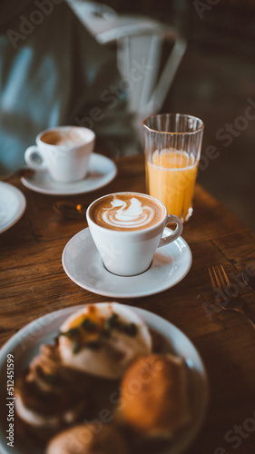 Arte late en el cafe de desayuno