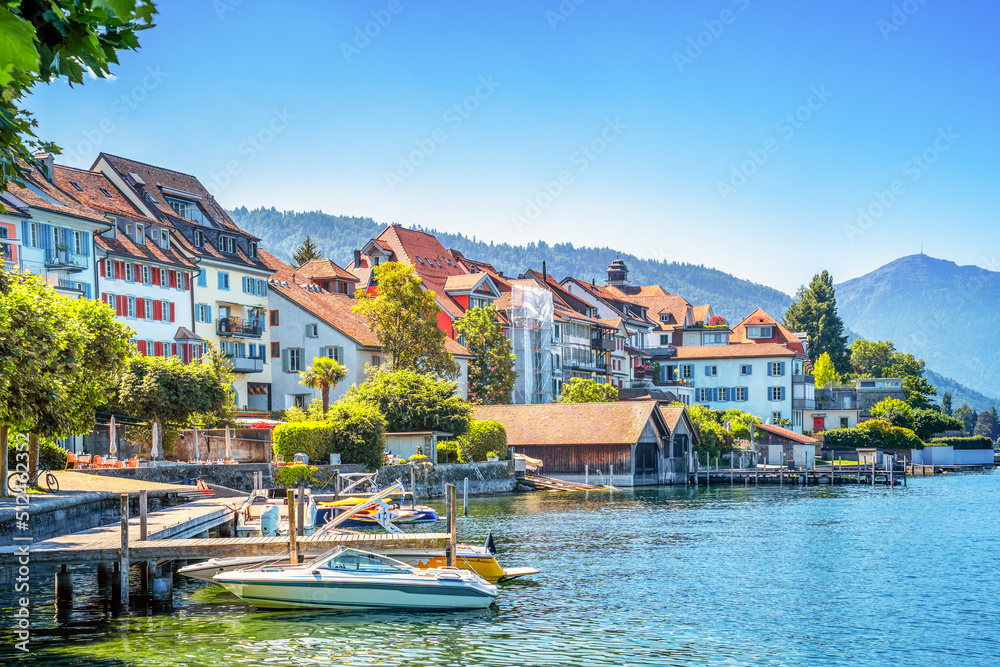 Obraz premium Uferpromenade, Altstadt, Zug, Zugersee, Schweiz 