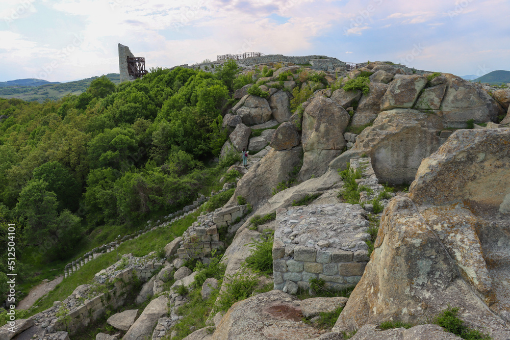 Perperikon is a huge rock massif in the eastern Rhodopes, which is considered to have originated about 8000 years ago.