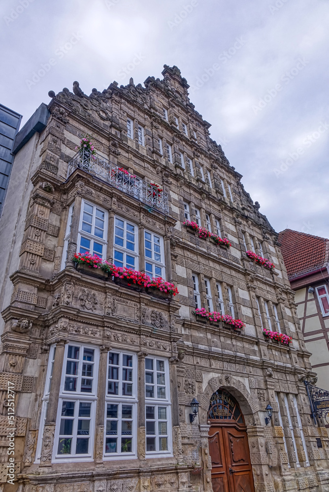 Fototapeta premium Historisches Haus des Rattenfängers in Hameln