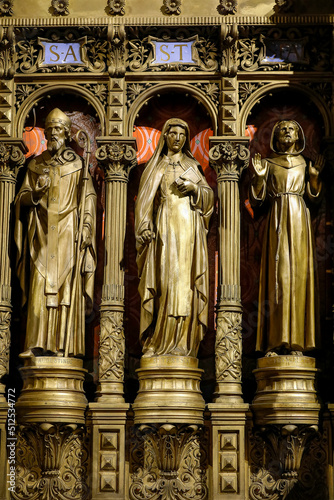 Statues in Saint Augustin church  Paris  France