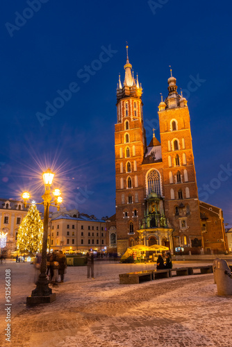 The St. Mary s Basilica in Rynek Glowny square at night  Krakow  Poland