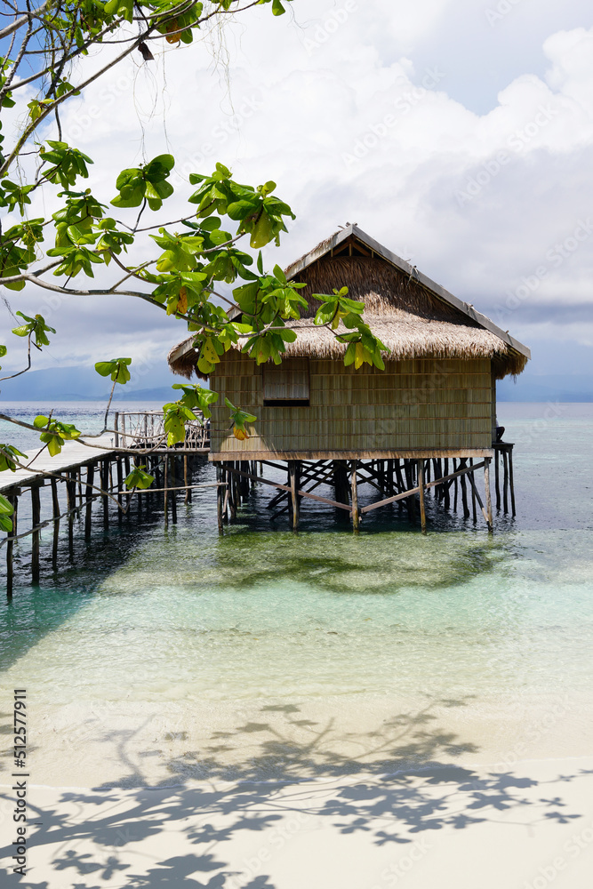 Fototapeta premium Hut on remote Island in a lagoon 
