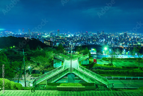 竜王公園から眺める広島市の夜景(広島県広島市西区竜王町)