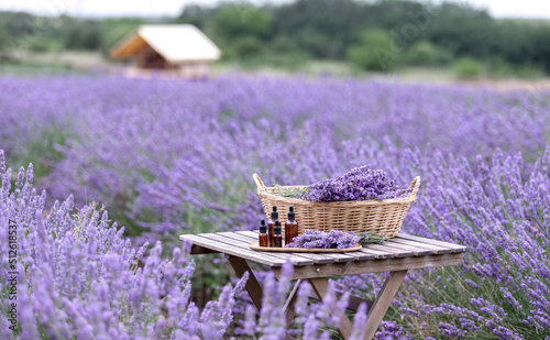 Quadro em tela Amber essential lavender oil bottle